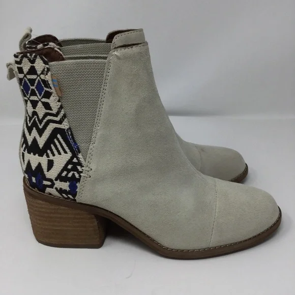 TOMS Esme Chelsea Boot - Picture 3 of 8